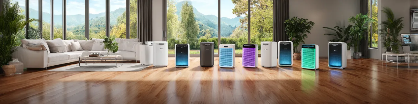 Sélection de 7 climatiseurs portables ultra-performants 2024 disposés en éventail, montrant leurs designs modernes et écologiques.